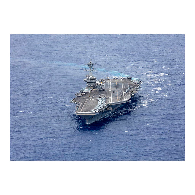 Aircraft Carrier USS Abraham Lincoln (CVN 72) Underway In the U.S. 7th Fleet Jigsaw Puzzle